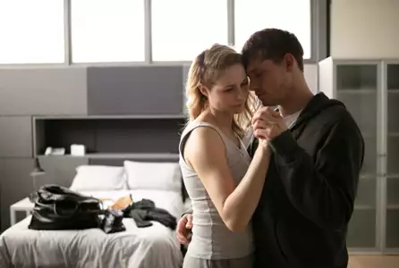 MotherFatherSon - galeria zdjęć - filmweb