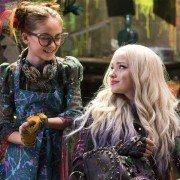 Descendants 2 - galeria zdjęć - filmweb