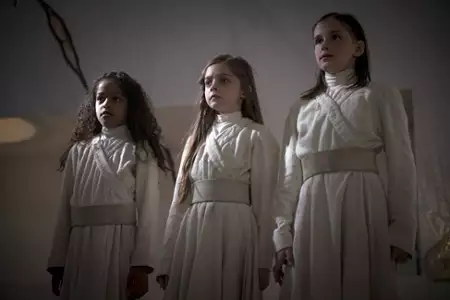 Szmaragdowy gr&oacute;d - galeria zdjęć - filmweb