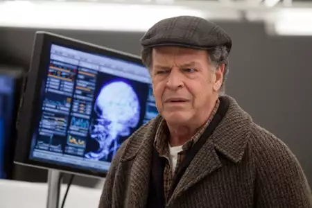 Fringe: Na granicy światów - galeria zdjęć - filmweb