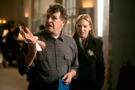 Fringe: Na granicy światów - galeria zdjęć - filmweb