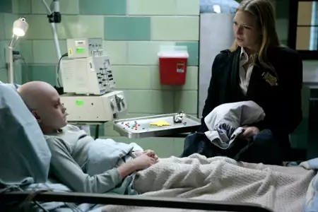 Fringe: Na granicy światów - galeria zdjęć - filmweb