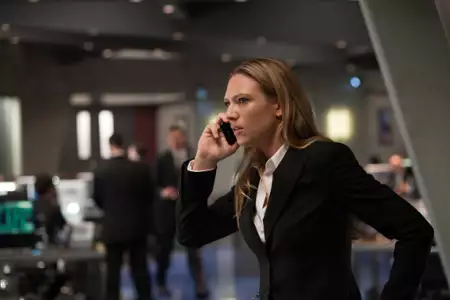 Fringe: Na granicy światów - galeria zdjęć - filmweb