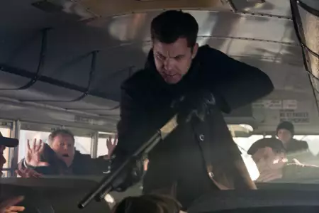 Fringe: Na granicy światów - galeria zdjęć - filmweb