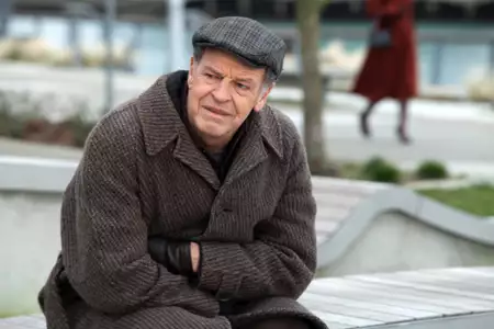 Fringe: Na granicy światów - galeria zdjęć - filmweb