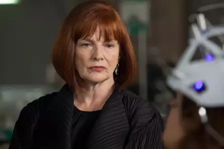 Fringe: Na granicy światów - galeria zdjęć - filmweb