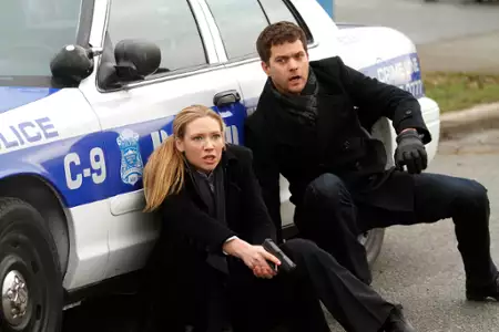 Fringe: Na granicy światów - galeria zdjęć - filmweb