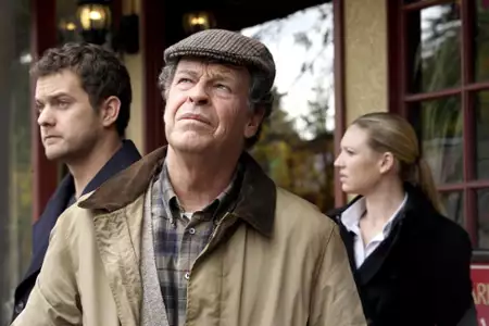 Fringe: Na granicy światów - galeria zdjęć - filmweb