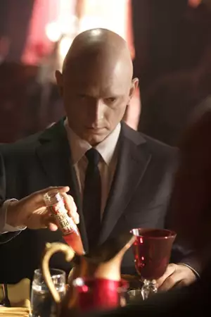 Fringe: Na granicy światów - galeria zdjęć - filmweb