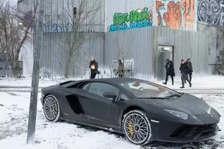 Dziewczyna w sieci pająka - galeria zdjęć - filmweb