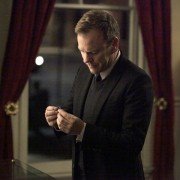 Touch - galeria zdjęć - filmweb