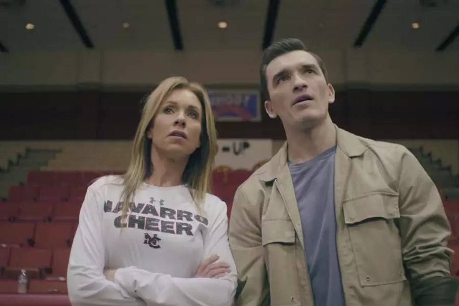 Cheer - galeria zdjęć - filmweb