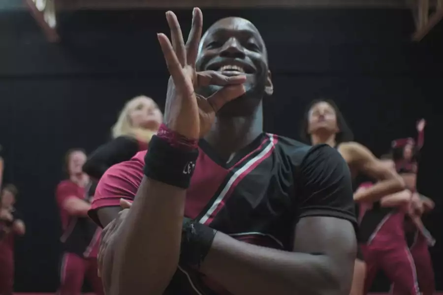 Cheer - galeria zdjęć - filmweb