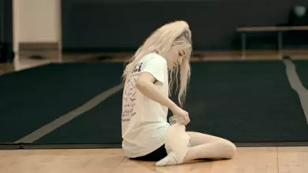 Cheer - galeria zdjęć - filmweb