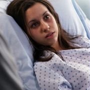 Strong Medicine - galeria zdjęć - filmweb