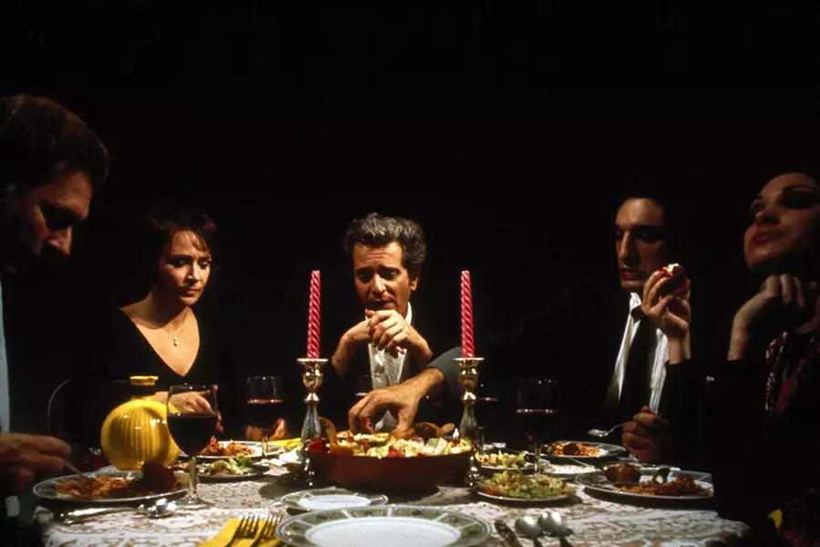 Ostatni dom po lewej - galeria zdjęć - filmweb