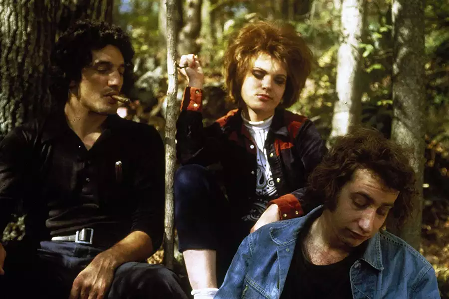 Ostatni dom po lewej - galeria zdjęć - filmweb