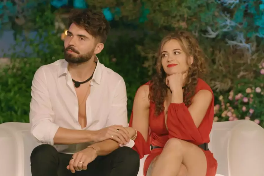 Love Never Lies: Polska - galeria zdjęć - filmweb