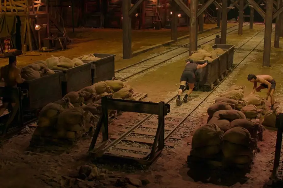 Silni i sprawni: Starcie stu - galeria zdjęć - filmweb