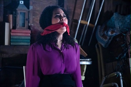 Sezon 1 Odcinek 9 Jingle Hell