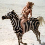 Sheena - galeria zdjęć - filmweb