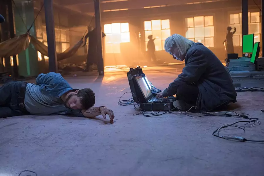 Ulepszenie - galeria zdjęć - filmweb