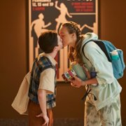 Wysoka dziewczyna 2 - galeria zdjęć - filmweb