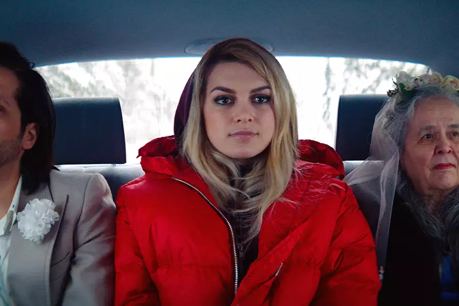 Aurora - galeria zdjęć - filmweb