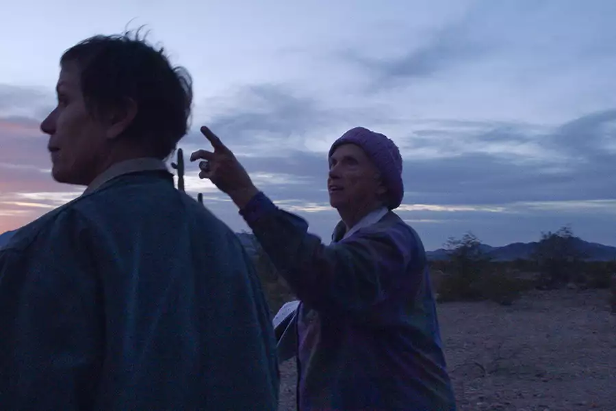 Nomadland - galeria zdjęć - filmweb