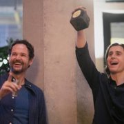WeCrashed: Upadek start-upu - galeria zdjęć - filmweb