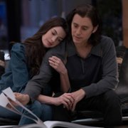 WeCrashed: Upadek start-upu - galeria zdjęć - filmweb