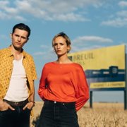 Pachnie oszustwem - galeria zdjęć - filmweb