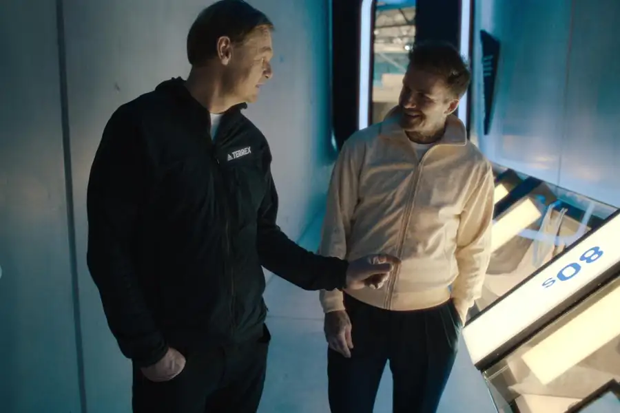 Wojny sneakersów: Adidas kontra Puma - galeria zdjęć - filmweb