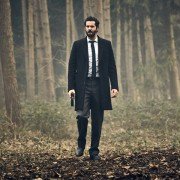 Hard Sun - galeria zdjęć - filmweb