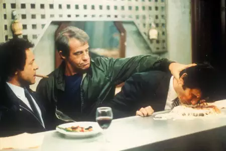 Raptus - galeria zdjęć - filmweb