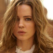 Hunted - galeria zdjęć - filmweb
