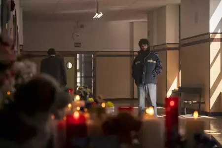 Paradise - galeria zdjęć - filmweb