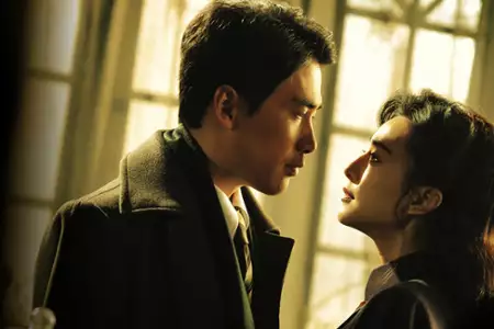 Dong Feng Yu - galeria zdjęć - filmweb