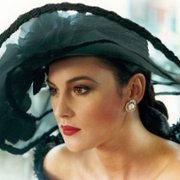 Ostinato destino - galeria zdjęć - filmweb