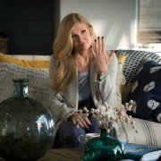 Dirty John - galeria zdjęć - filmweb