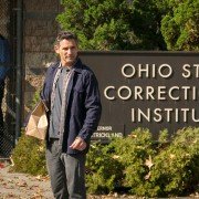 Dirty John - galeria zdjęć - filmweb