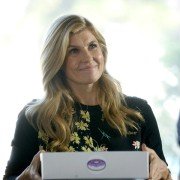 Dirty John - galeria zdjęć - filmweb