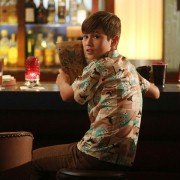 Dirty John - galeria zdjęć - filmweb