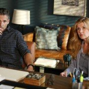 Dirty John - galeria zdjęć - filmweb