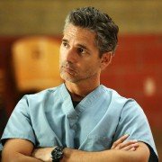Dirty John - galeria zdjęć - filmweb