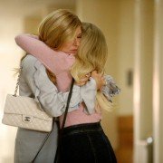 Dirty John - galeria zdjęć - filmweb