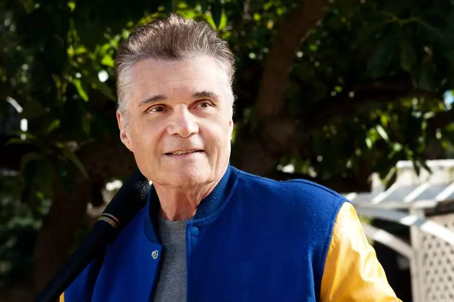 Family Tree - galeria zdjęć - filmweb