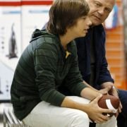 No Ordinary Family - galeria zdjęć - filmweb