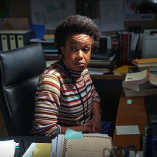 Nadzorująca agentka specjalna Nora Washington