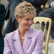 The Crown - galeria zdjęć - filmweb